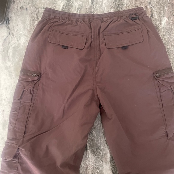 NWT🎁🎄Urban Outfitters Large Jogger Pants - Never worn - with tags - Picture 9 of 13